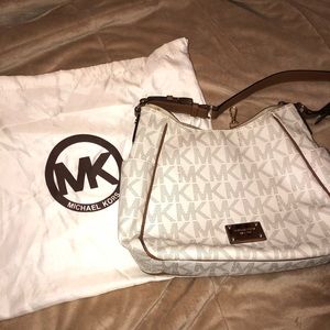 Michael Kors White monogram purse